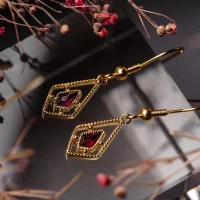 Daydreamer Ohrhänger mit Stein - Holzkern Modell: Jewelry