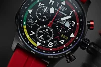 Orologio da uomo nero con cinturino in silicone rosso - Modello Vostok Europe VK68-592C775