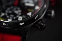 Orologio da uomo nero con cinturino in silicone rosso - Modello Vostok Europe VK68-592C775